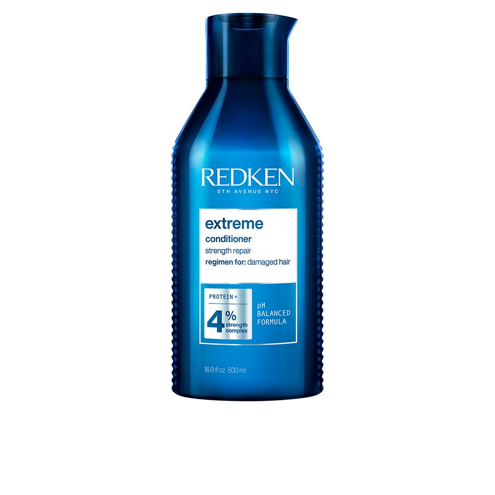 RedkenExtremeConditioner500ml Bottle of Redken Extreme Conditioner by Redken, a repairing conditioner indicated for strengthening damaged hair.