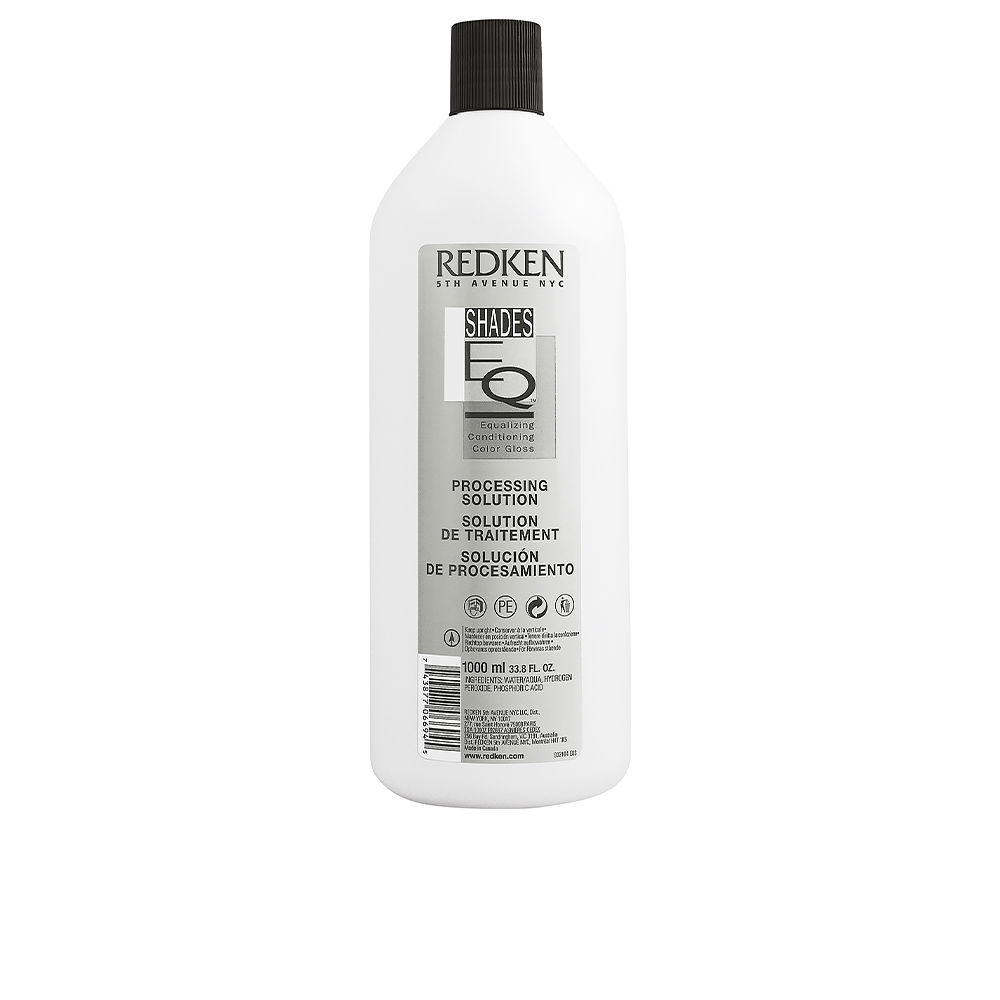 RedkenShadesEqGlossProcessingSolution1000ml Bottle of Redken Shades Eq Gloss Processing Solution by Redken, a developer indicated for hair color development.