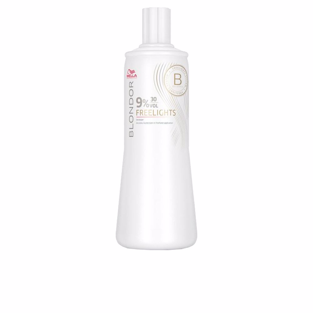 WellaProfessionalsBlondorFreelightsDeveloper9%1000ml Wella Professionals Blondor Freelights Developer 9% 1000ml