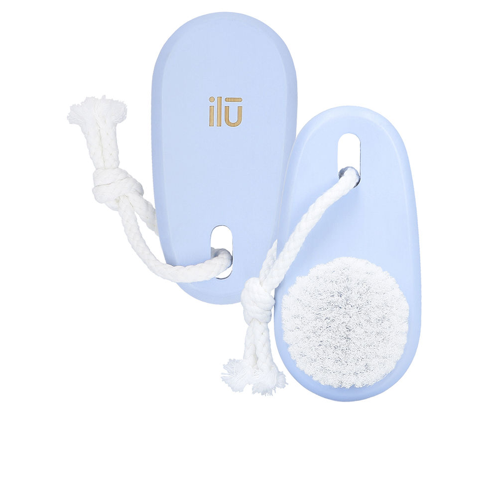 IlūBamboomFacialCleansingBrushColorTrueBlue Ilū Bamboom Facial Cleansing Brush Color True Blue