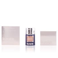 Product  container  of  La  Prairie  Skin  Caviar  Concealer  Foundation  SPF15  by  La  Prairie,  a  cream  foundation  for  skin  firmness.