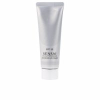 Jar  of  Sensai  Cellular  Performance  SPF30  Day  Cream  by  Sensai,  a  light  cream  indicated  for  UV  protection  and  fighting  skin  aging.