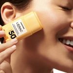 Lierac Sunissime SPF50+ The Protective Sun Stick 10g - Image 2