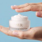 a silky cream indicated for mature skin and aging signs.