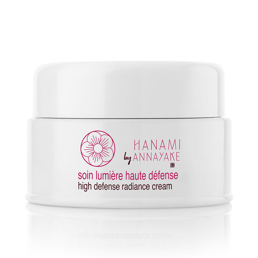 AnnayakeHanamiHighDefenseRadianceCream50ml Jar of Annayake Hanami High Defense Radiance Cream by Annayake, a cream indicated for restoring skin vitality and brightness.
