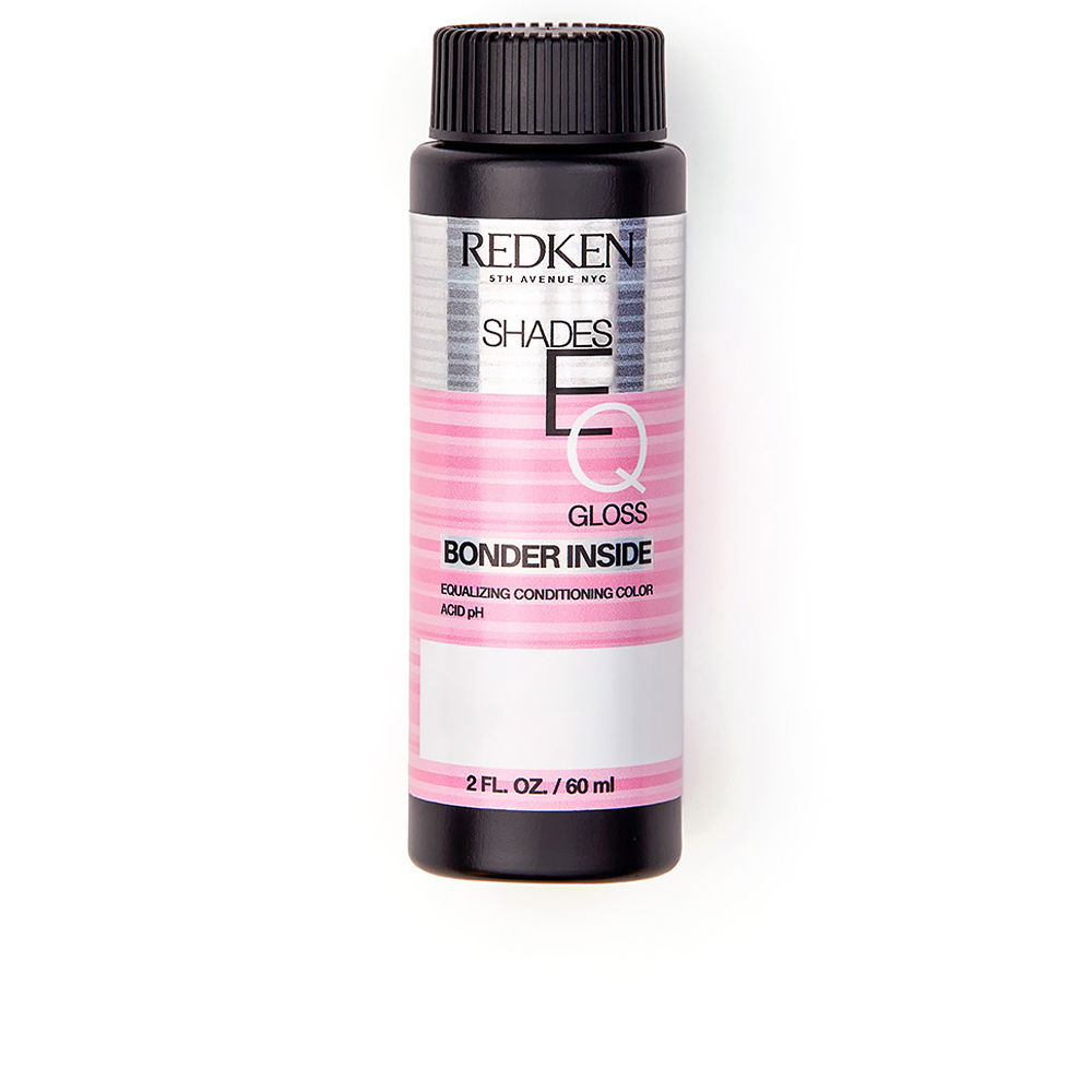 RedkenShadesEQGlossBonderInsideColor010AGMistyBeige60ml Box of Redken Shades EQ Gloss Bonder Inside Color 010AG Misty Beige, a liquid toner and bonder to strengthen sensitized hair.