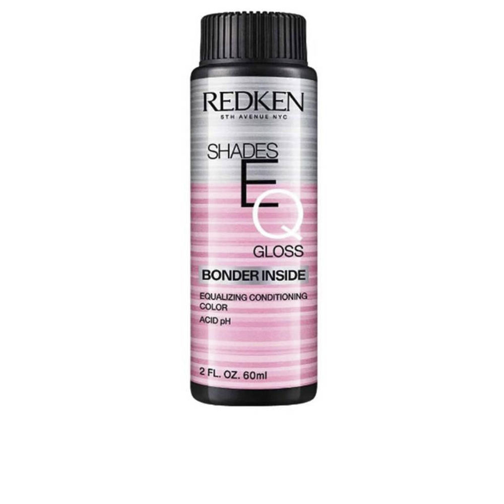 RedkenShadesEQGlossBonderInsideColor06NCHGanache60ml Box of Redken Shades EQ Gloss Bonder Inside Color 06NCH Ganache, a liquid toner indicated for strengthening sensitized hair.
