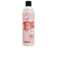 Bottle  of  Katai  Chia  &  Goji  Pudding  Shampoo  by  Katai,  a  pudding  shampoo  indicated  for  nourishing  hair  and  eliminating  frizz.