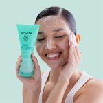 a gel indicated for deep skin purification.