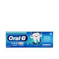 Tube  of  Oral-B  Pro  Kids  0-6  Years  Toothpaste  by  Oral-B,  a  toothpaste  indicated  for  children  to  prevent  cavities  and  plaque.