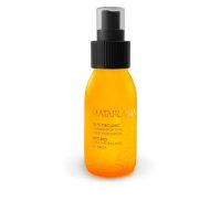 Bottle  of  Matarrania  Moisturizing  Fluid  For  Combination  Or  Oily  Skin  100%  Bio  by  Matarrania,  a  fluid  indicated  for  sebum  regulation.