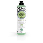 Product container of Griffus Love Curls Modeling Gel 2A-4C by Griffus, a gel indicated for activating and defining curls.