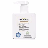 Bottle  of  Voltage  Cosmetics  Anti-Dandruff  Peeling  Effect  Shampoo  by  Voltage  Cosmetics,  a  shampoo  indicated  for  dandruff.