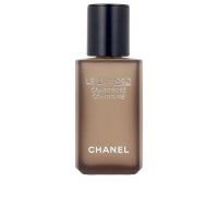 Jar  of  Chanel  Le  Lift  Pro  Concentré  Contours  by  Chanel,  a  creamy  anti-aging  cream  indicated  for  redefining  facial  contours.