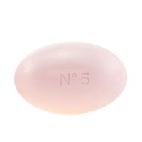 Product  container  of  Chanel  Nº  5  Soap  Bar  by  Chanel,  a  perfumed  soap  indicated  for  deeply  cleansing  the  body  and  hands.