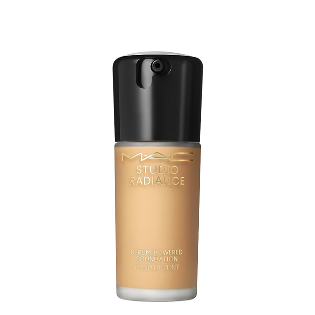 MacStudioRadianceSerumPoweredFoundationColorNC2530ml Mac Studio Radiance Serum Powered Foundation Tono NC25 30ml - Image 1
