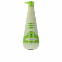 Bottle  of  Macadamia  Smoothing  Shampoo  by  Macadamia,  a  shampoo  indicated  for  cleansing  and  preventing  hair  breakage.
