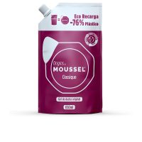 Bottle  of  Moussel  Classique  Original  Shower  Gel  Refill  by  Moussel,  a  cleansing  gel  indicated  for  refreshing  the  skin.