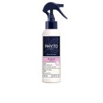 Spray of Wake Up Curls Spray by Phyto, a revitalizing spray indicated for redefining the natural shape of waves and curls.