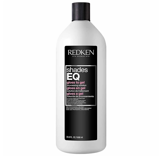 RedkenShadesEQGlossToGelProcessingSolution1000ml Bottle of Redken Shades EQ Gloss To Gel Processing Solution by Redken, a developer indicated for precise hair color development.