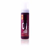 Spray  of  Salerm  Liss  Foam  Light  Hold  Straightening  Mousse  by  Salerm,  a  mousse  indicated  for  eliminating  frizz  and  straightening.