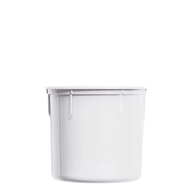 CaudalieVinoperfectDarkSpotNiacinamideDayMoisturizerRefill50ml Jar of Caudalie Vinoperfect Dark Spot Niacinamide Day Moisturizer Refill by Caudalie, a gel cream indicated for correcting blemishes.