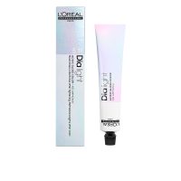 Tube  of  Dia  Light  Gel-Cream  Acidic  Gloss  Hair  Color  5,8  by  LOréal  Professionnel,  a  hair  color  for  sensitized  hair.