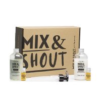 Box  of  Mix  &  Shout  Repair  Routine  Set  by  Mix  &  Shout,  a  hair  care  set  indicated  for  restoring  shine  and  deeply  hydrating  the  hair.