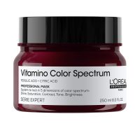 Jar  of  LOréal  Professionnel  Vitamino  Color  Spectrum  Mask  by  LOréal,  a  nourishing  mask  indicated  for  color-treated  hair.