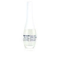 Bottle  of  Beter  Nail  Care  No  Bite  Pro  Growth  Nail  Polish,  a  nourishing  polish  indicated  for  nail  growth  and  strength.