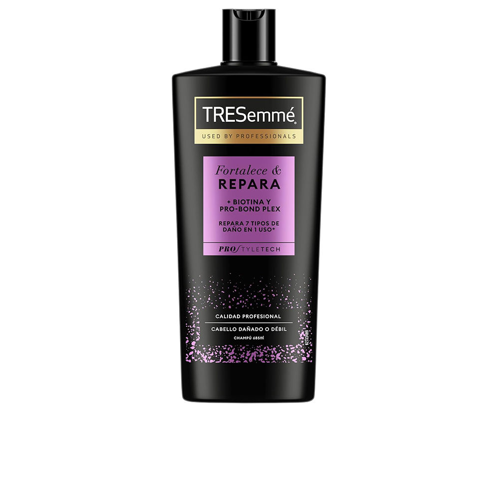 TresemmeBiotinRepairShampoo685ml Tresemmé Biotin Repair Shampoo 685ml - Image 1