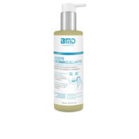 Bottle  of  Bmd  Cosmetic  Olive  Oil  Makeup  Remover  Oil  by  Bmd  Cosmetic,  a  silky  oil  indicated  for  removing  makeup.