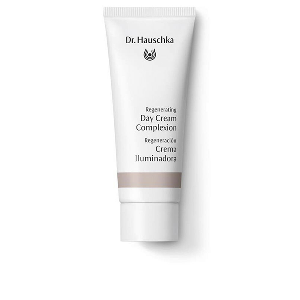 Dr.HauschkaRegeneratingDayCreamComplexion40ml Jar of Dr. Hauschka Regenerating Day Cream Complexion, a rich comforting cream indicated for skin regeneration and hydration.