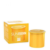 Box  of  Isdin  SunISDIN  Pigment  Unify  Complex  Capsules  Refill  by  Isdin,  a  supplement  indicated  for  brightening  and  evening  skin  tone.