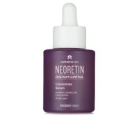 Bottle  of  Neoretin  Discrom  Control  Concentrate  Serum  by  Neoretin,  a  serum  indicated  for  reducing  hyperpigmentation.