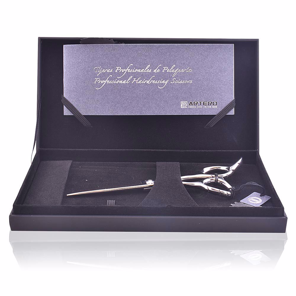 100474.jpg Product container of Artero One Scissors 6 by Artero, a stainless steel tool indicated for professional hair cutting and trimming.