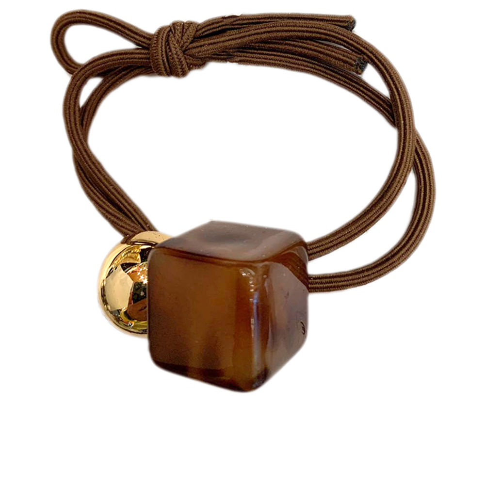 185447.jpg Borracha Inca com Decoração de Figuras de Cubo e Bola 1 U - Image 1