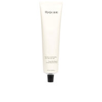 Jar  of  Hyeja  Vegan  Rice  Facial  Moisturizing  Cream,  a  facial  cream  indicated  for  deep  hydration  and  radiance.