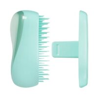 a brush indicated for detangling.